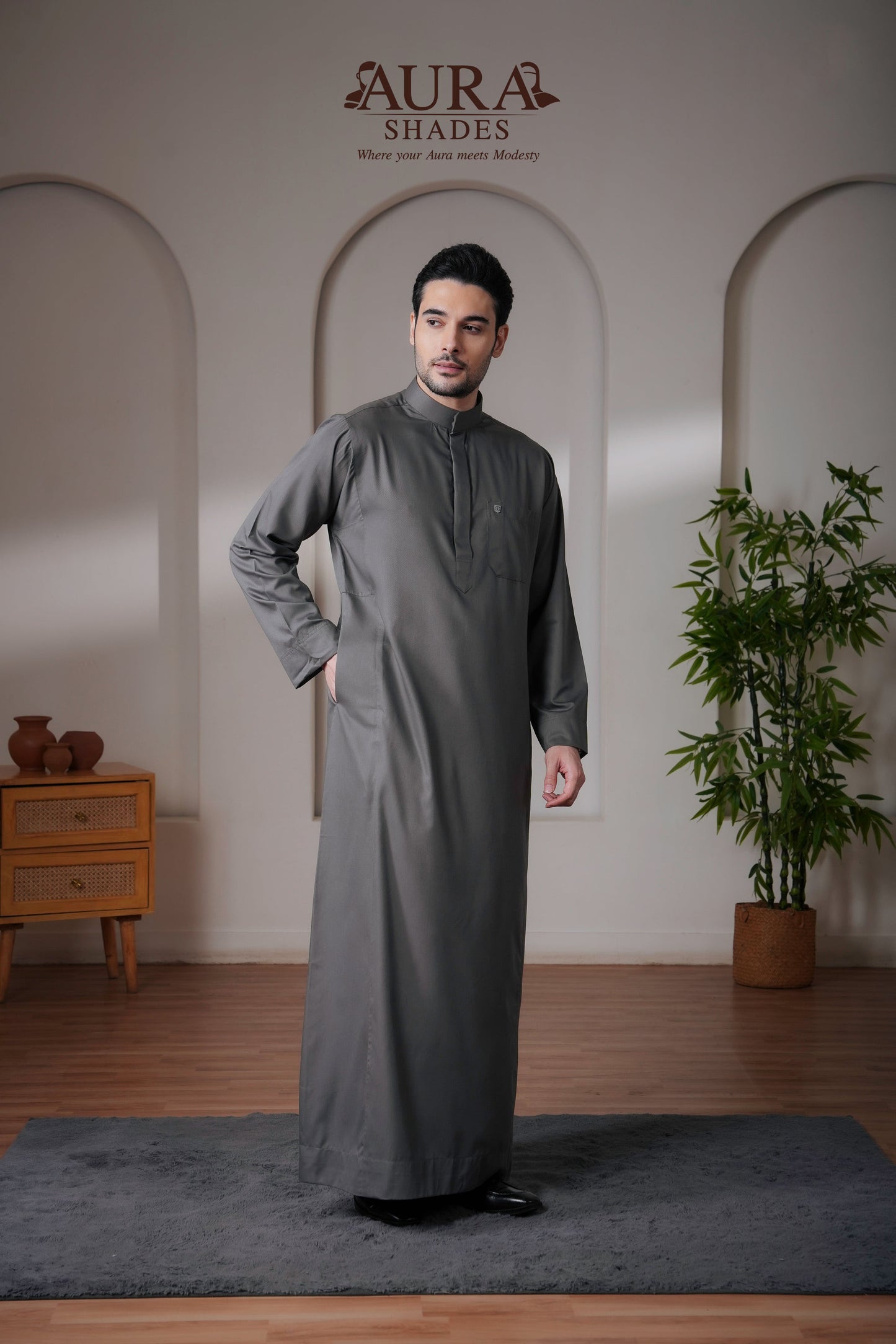 Saudi Thobe – Charcoal Grey
