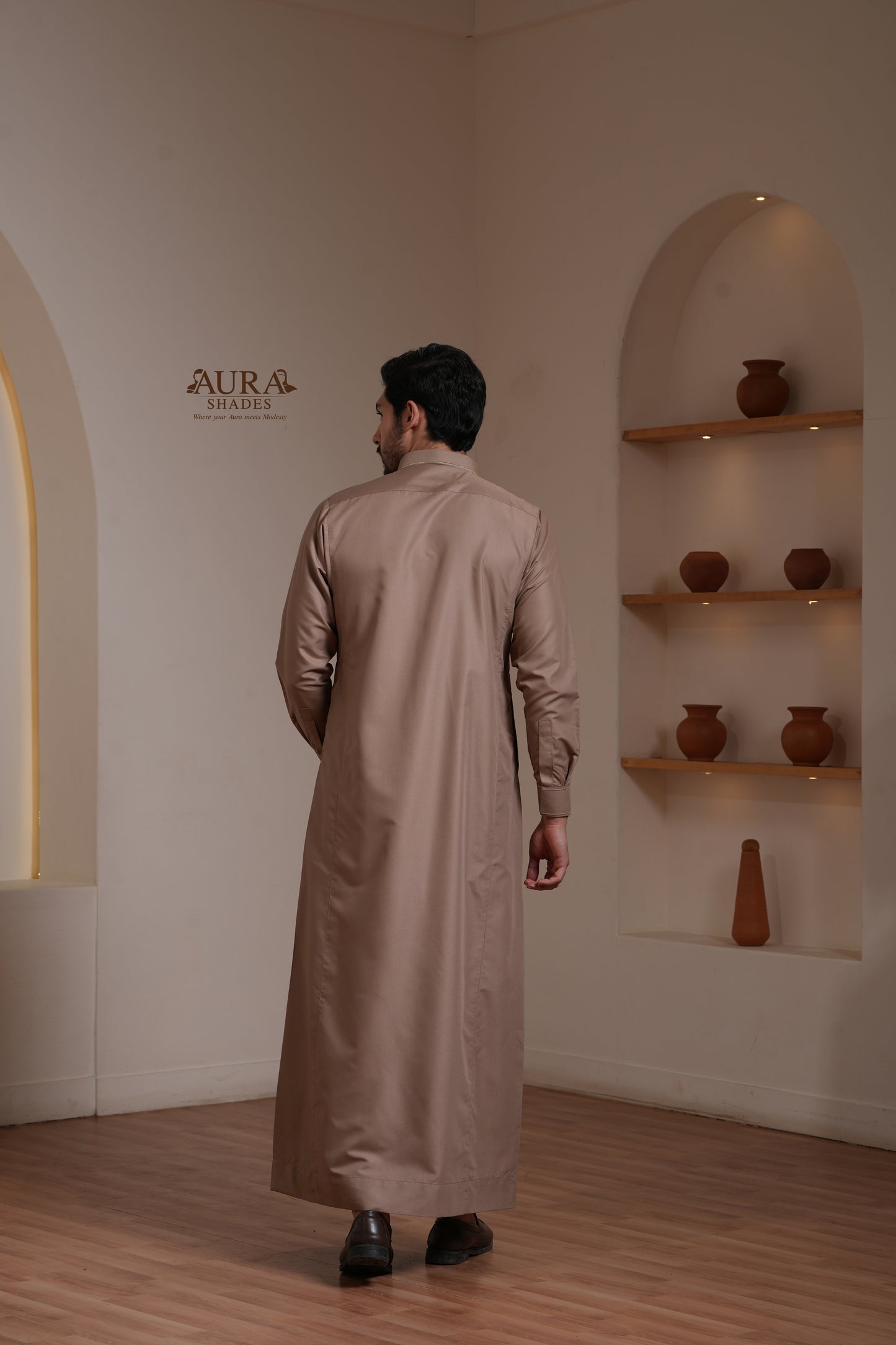 Qatari Thobe – Desert Sand