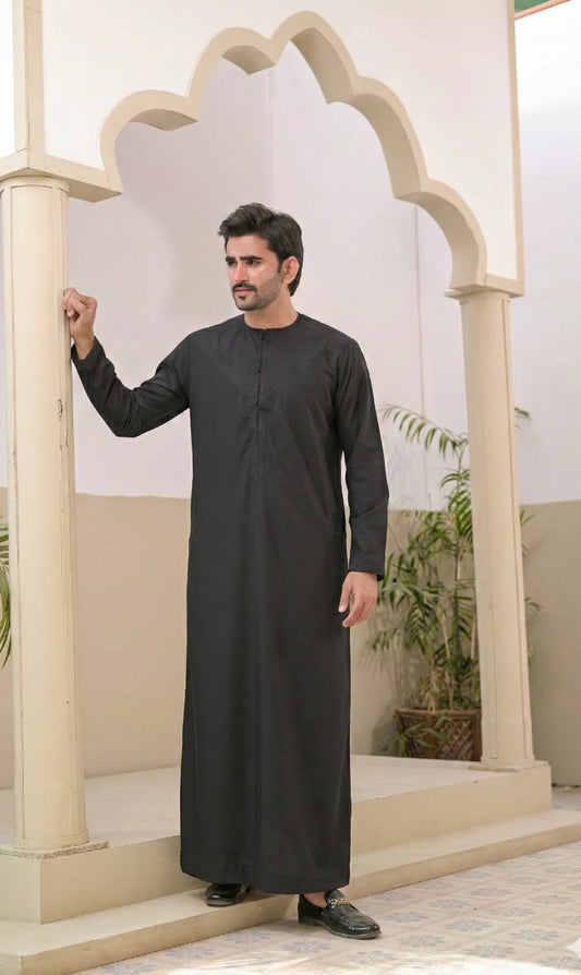 Emirati Essential Thobe Black